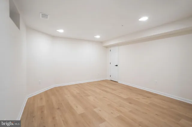 a view of empty room