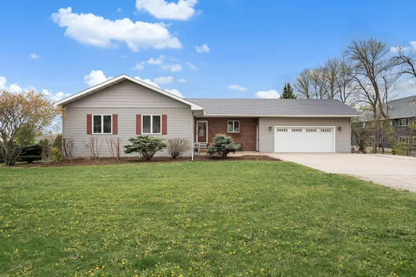 $315,000 | 602 6th Street South, Ellendale, MN 56026