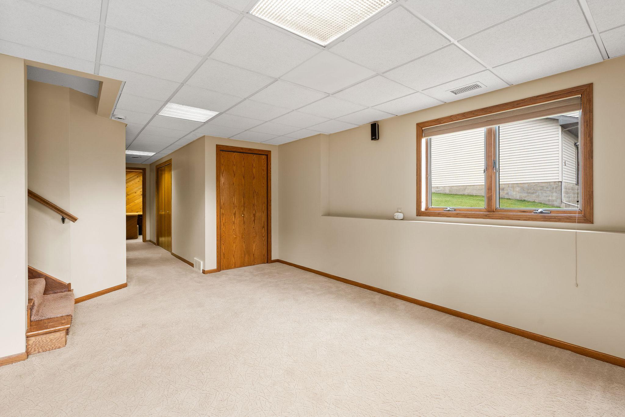 602 6th Street South Ellendale, MN 56026 - Photo 22 of 55