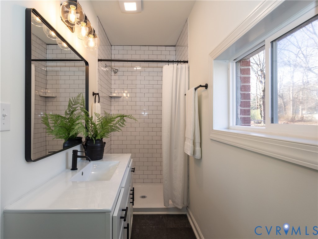 3110 Mountclair Road Chester, VA 23831 - Photo 15 of 30