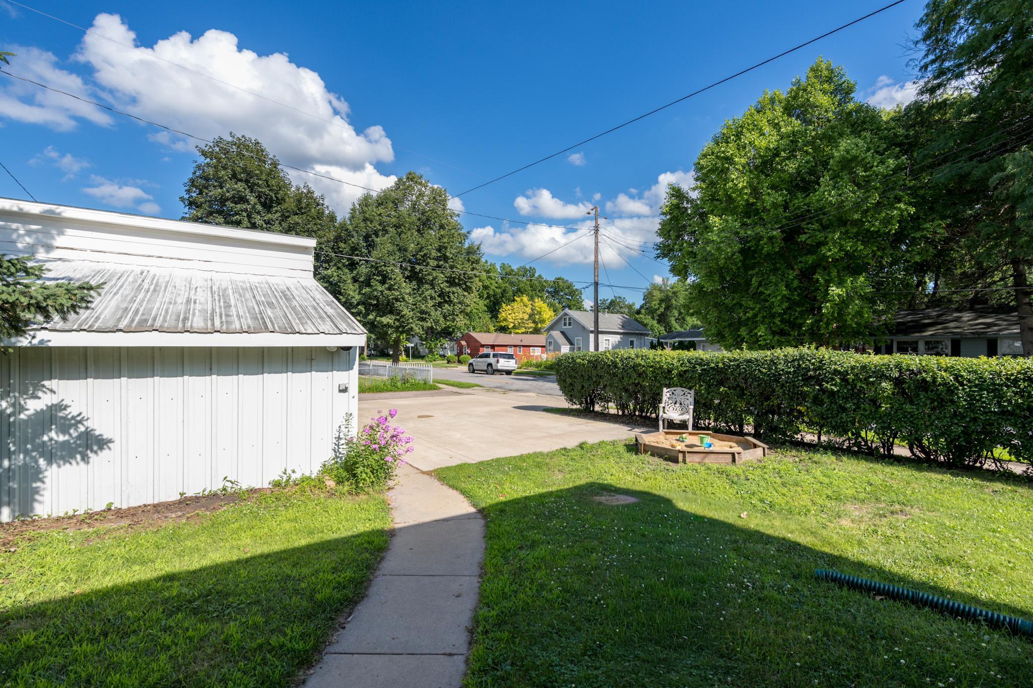 802 Range Street Mankato, MN 56003 - Photo 45 of 49