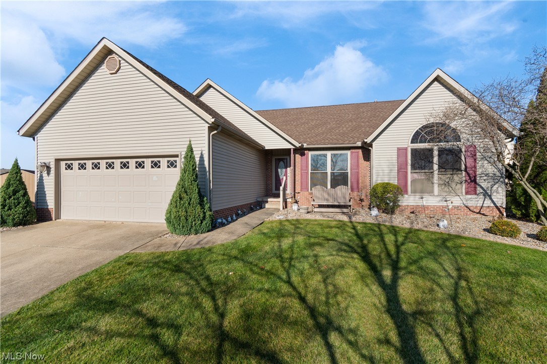 8366 Turquoise Avenue Northeast Canton, OH 44721 - Photo 2 of 26
