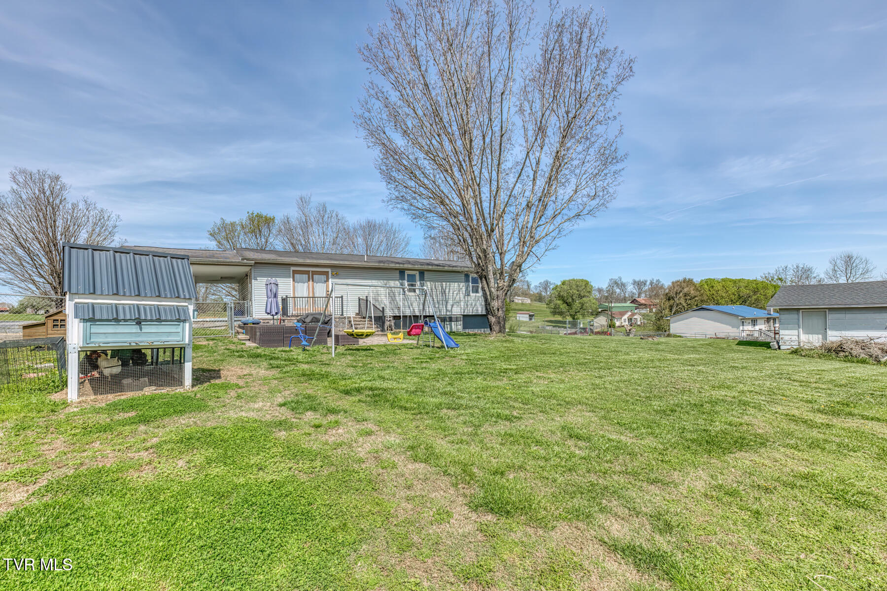 797 Muddy Creek Road Piney Flats, TN 37686 - Photo 33 of 48 797 Muddy Creek Rd-34