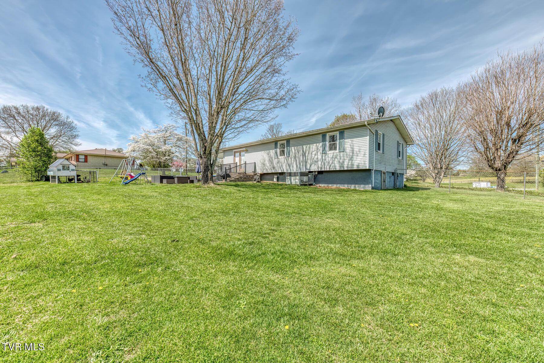 797 Muddy Creek Road Piney Flats, TN 37686 - Photo 38 of 48 797 Muddy Creek Rd-39