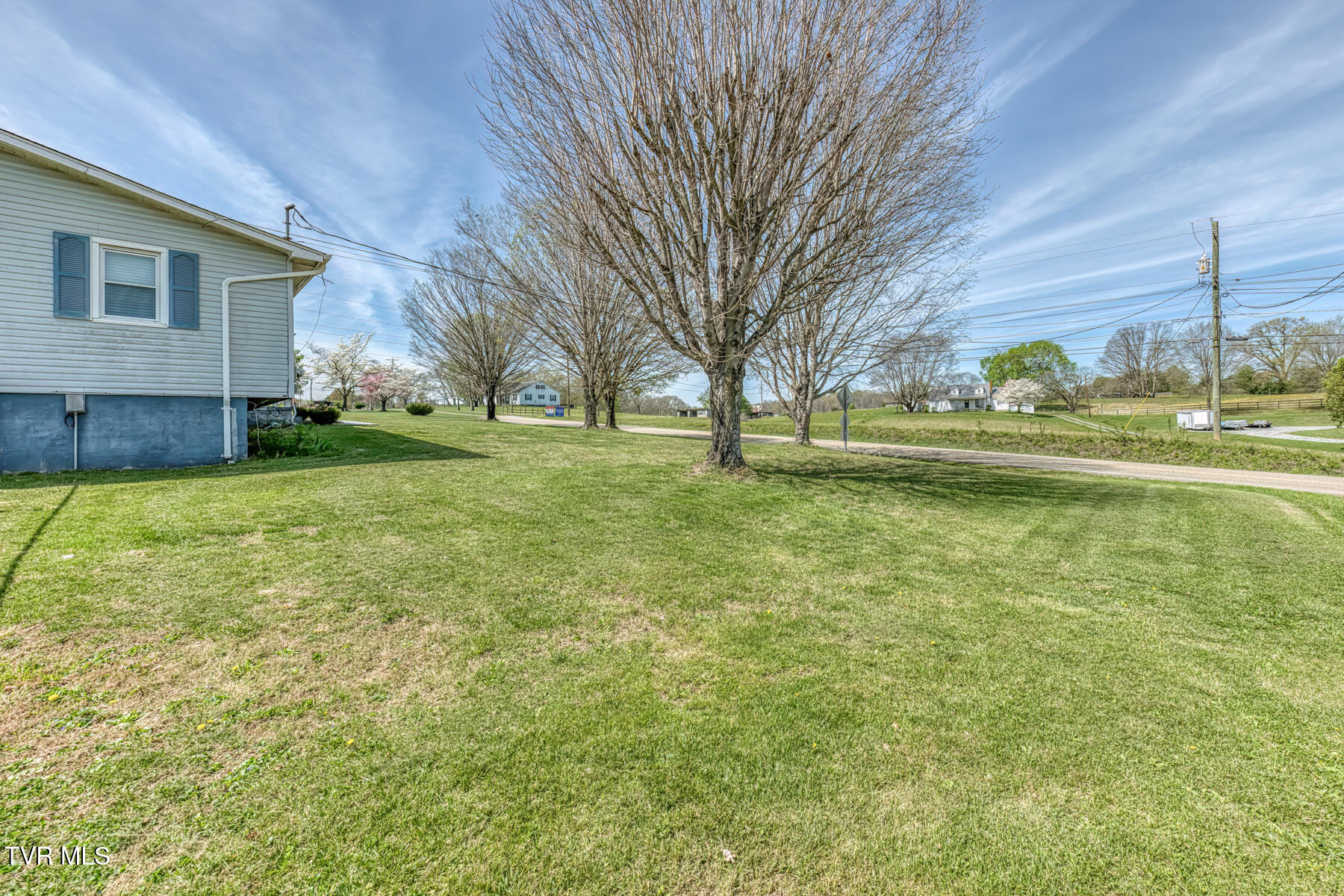 797 Muddy Creek Road Piney Flats, TN 37686 - Photo 43 of 48 797 Muddy Creek Rd-45