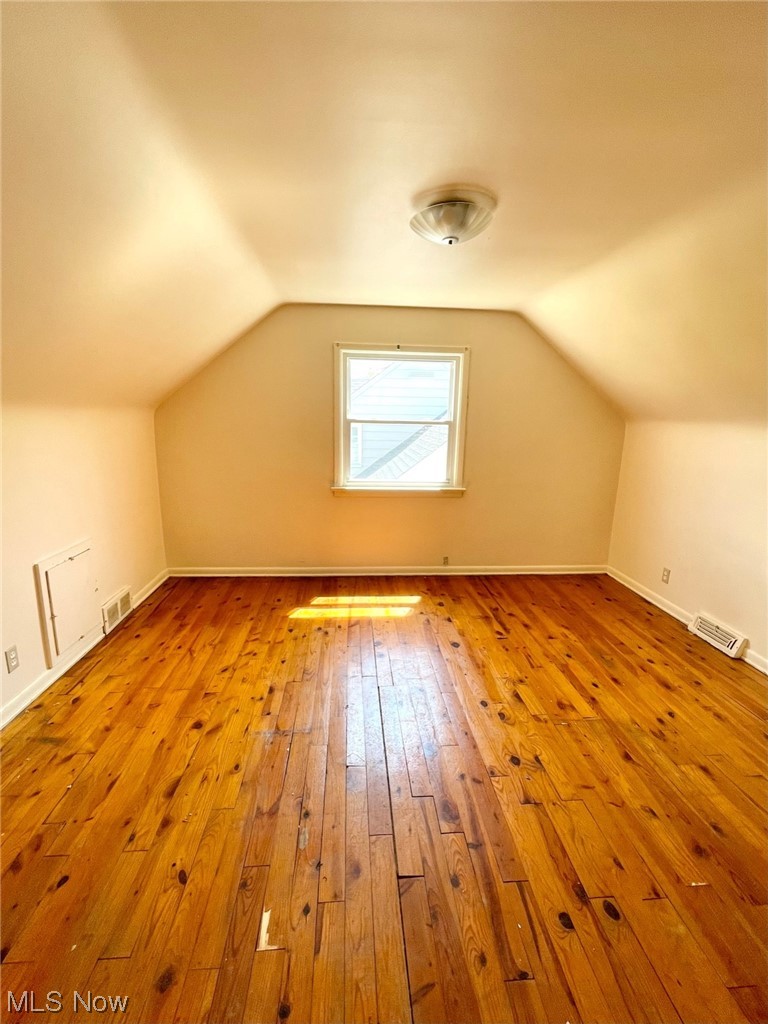 1580 Brainard Road Lyndhurst, OH 44124 - Photo 10 of 20 bedroom 3 with closet