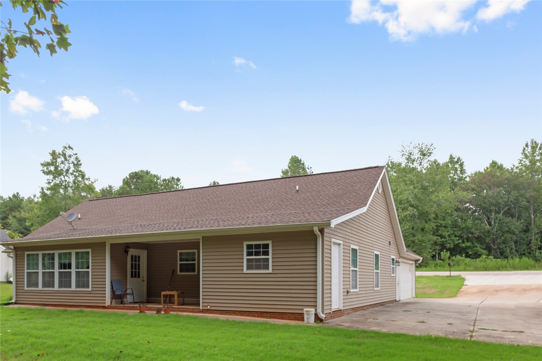 146 Jefferson Road West Union, SC 29696 - Photo 4 of 44