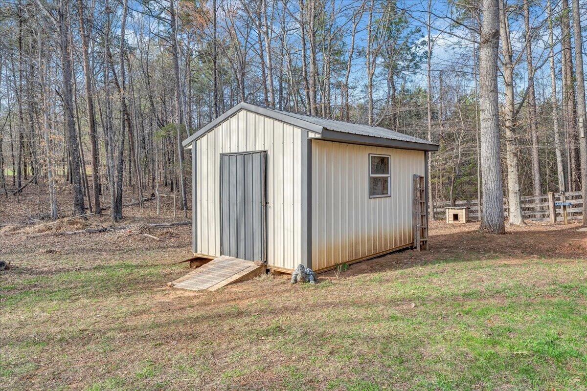 2120 Eagle Point Road Huddleston, VA 24104 - Photo 24 of 29 24-MIB01083