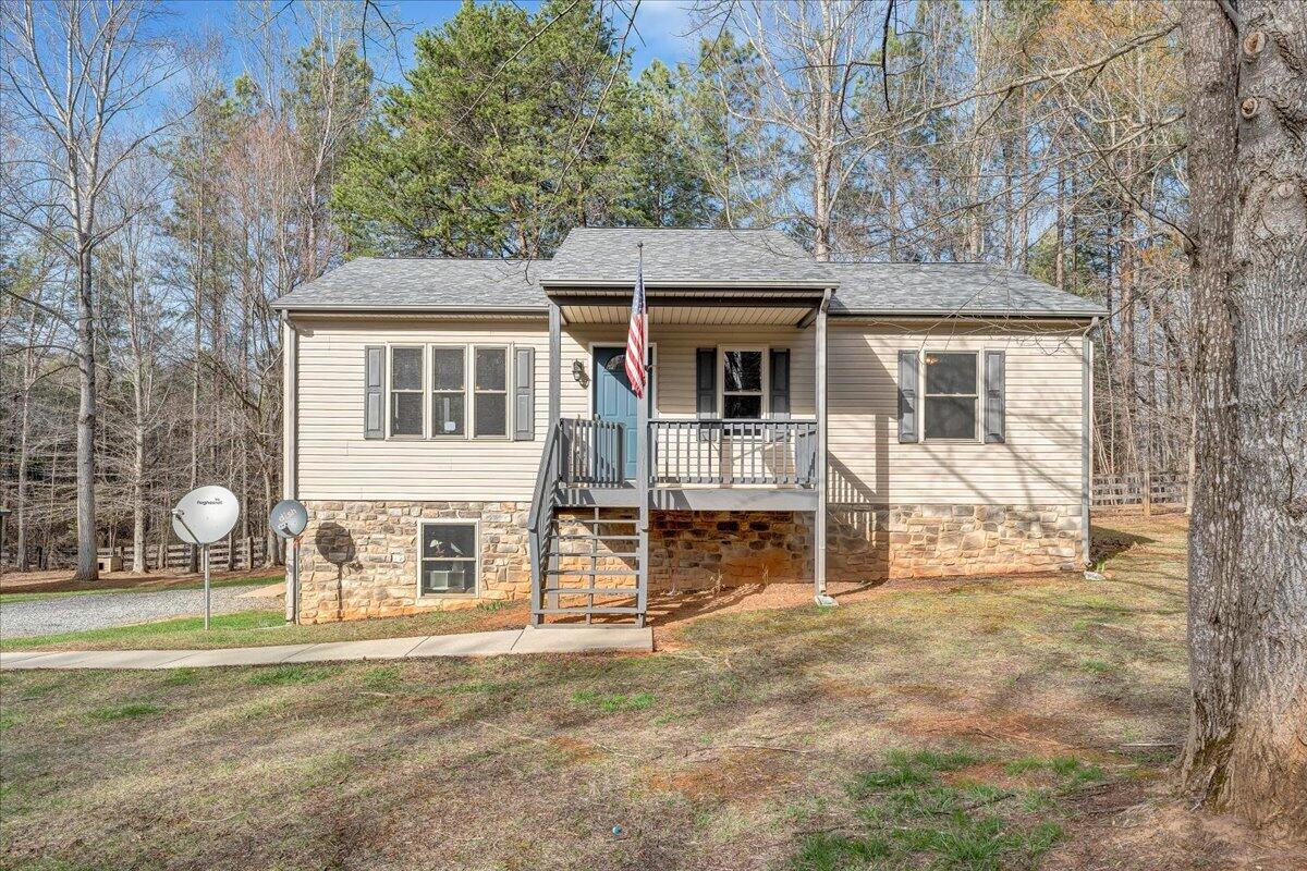 2120 Eagle Point Road Huddleston, VA 24104 - Photo 26 of 29 26-MIB01092