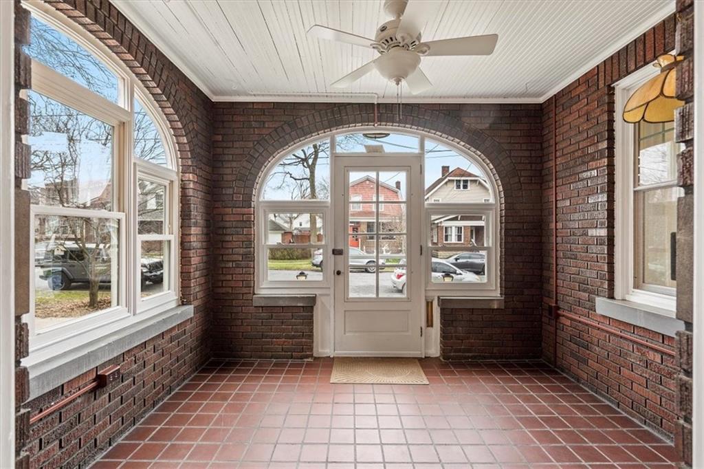 308 Broad Street Butler, PA 16001 - Photo 3 of 28 Gallery Image 3