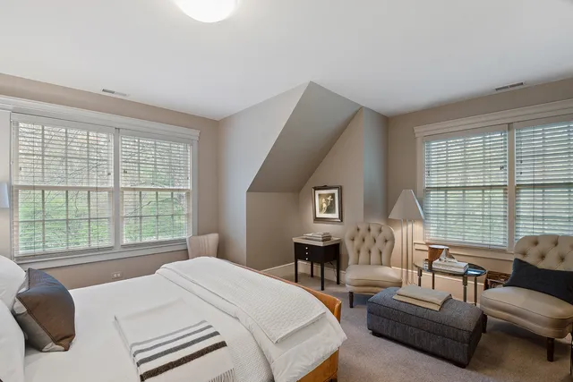 $3,450,000 | 145 Moffett Road, Lake Bluff, IL 60044