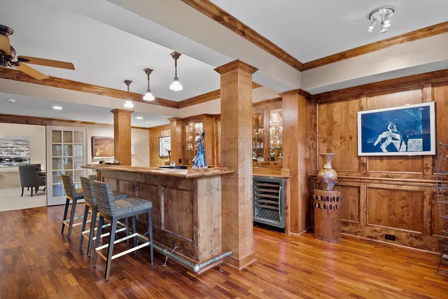 $3,450,000 | 145 Moffett Road, Lake Bluff, IL 60044