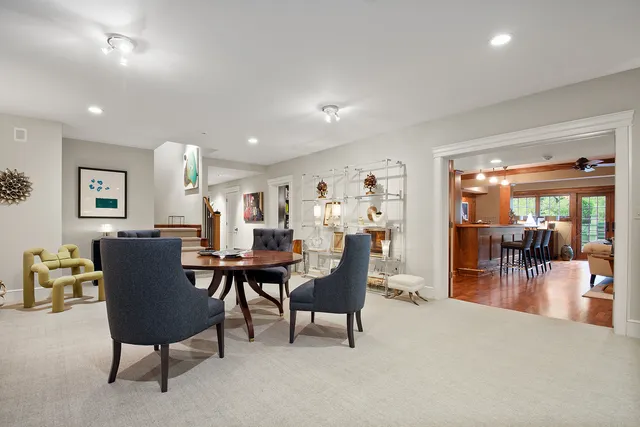 $3,450,000 | 145 Moffett Road, Lake Bluff, IL 60044