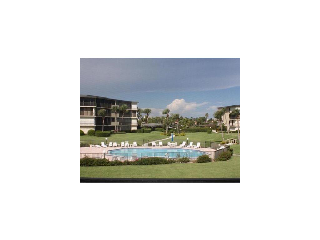 1850 Bay Road, Unit 2D Vero Beach, FL 32963 - Photo 1 of 8 Gallery Image 1