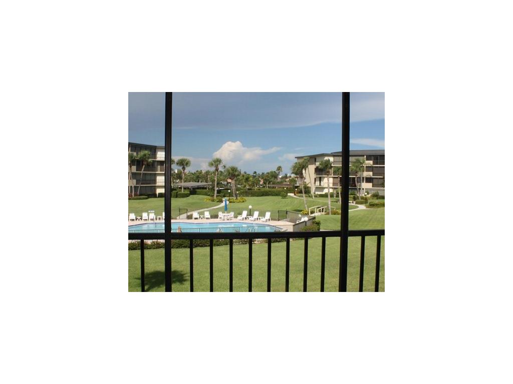 1850 Bay Road, Unit 2D Vero Beach, FL 32963 - Photo 2 of 8 Gallery Image 2