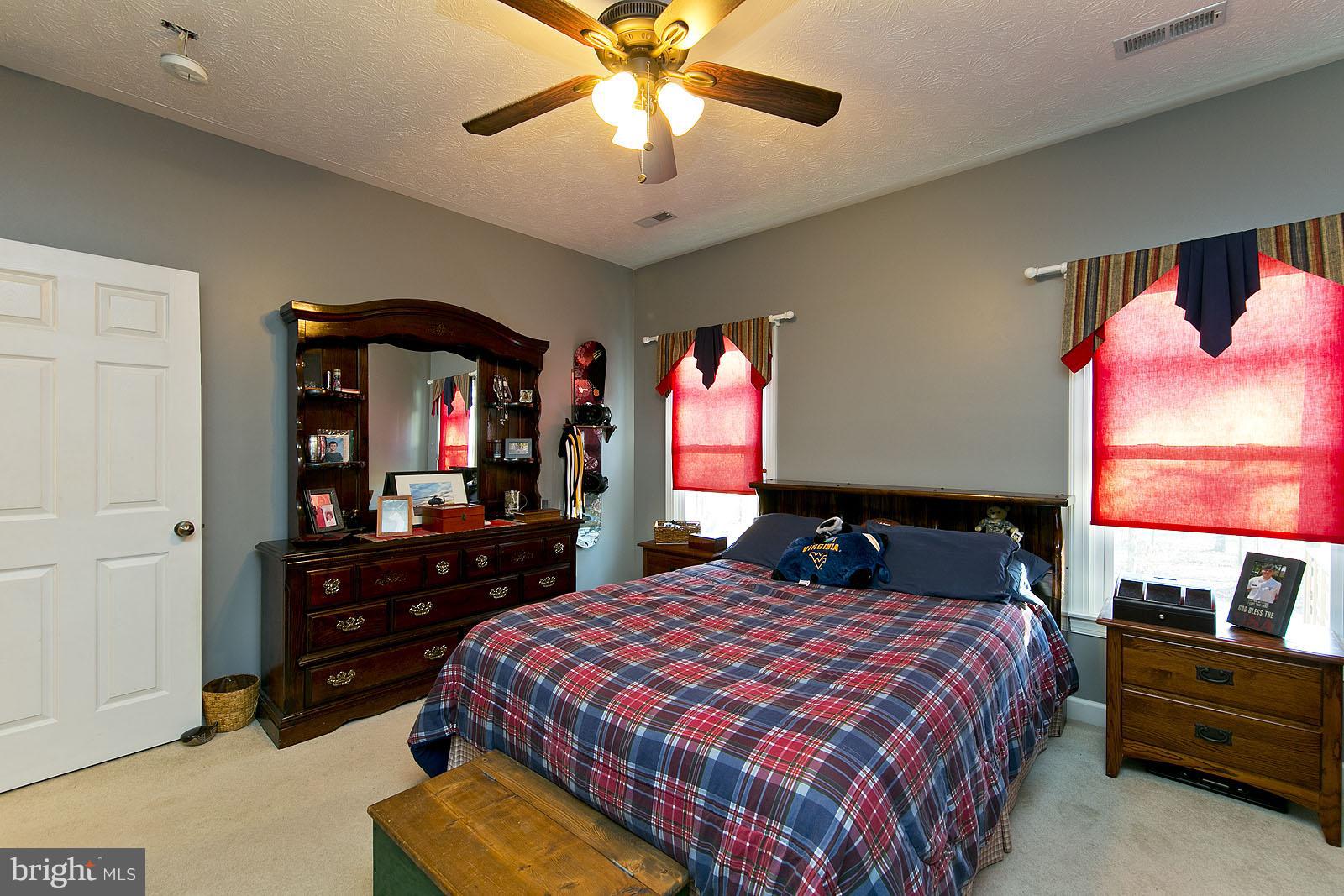 135 Holiday Road Cross Junction, VA 22625 - Photo 21 of 30 Bedroom