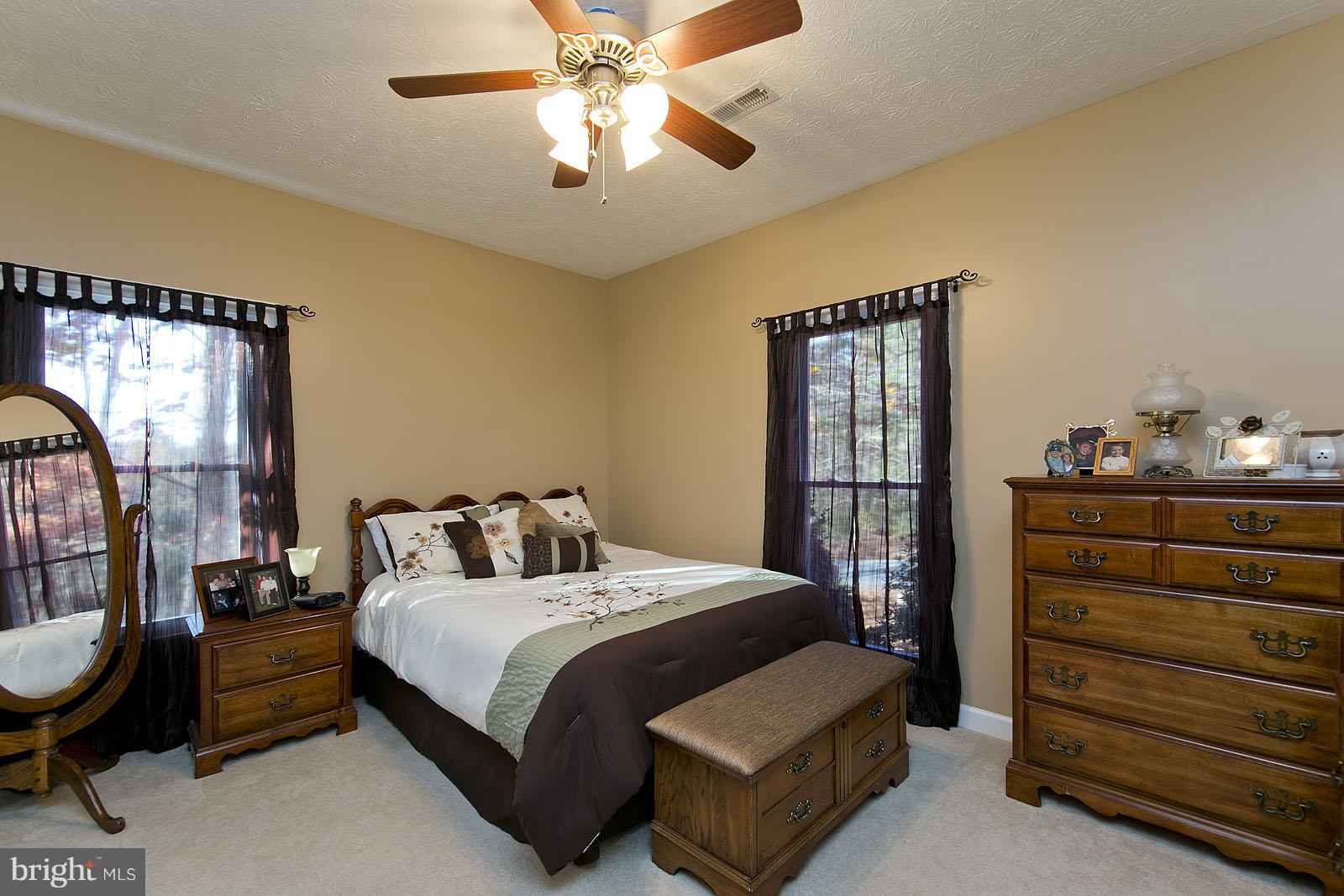135 Holiday Road Cross Junction, VA 22625 - Photo 23 of 30 Bedroom