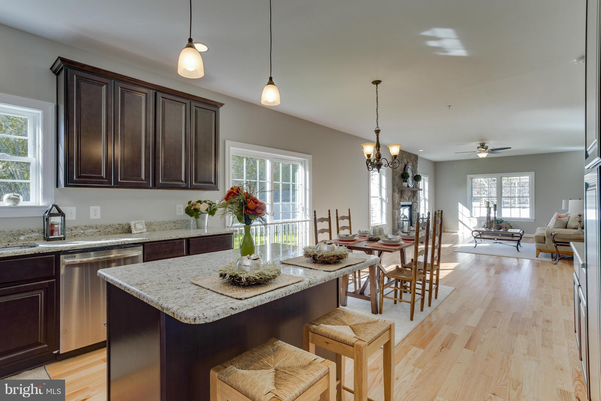 4821 Ridge Road Baltimore, MD 21237 - Photo 16 of 25 Kitchen