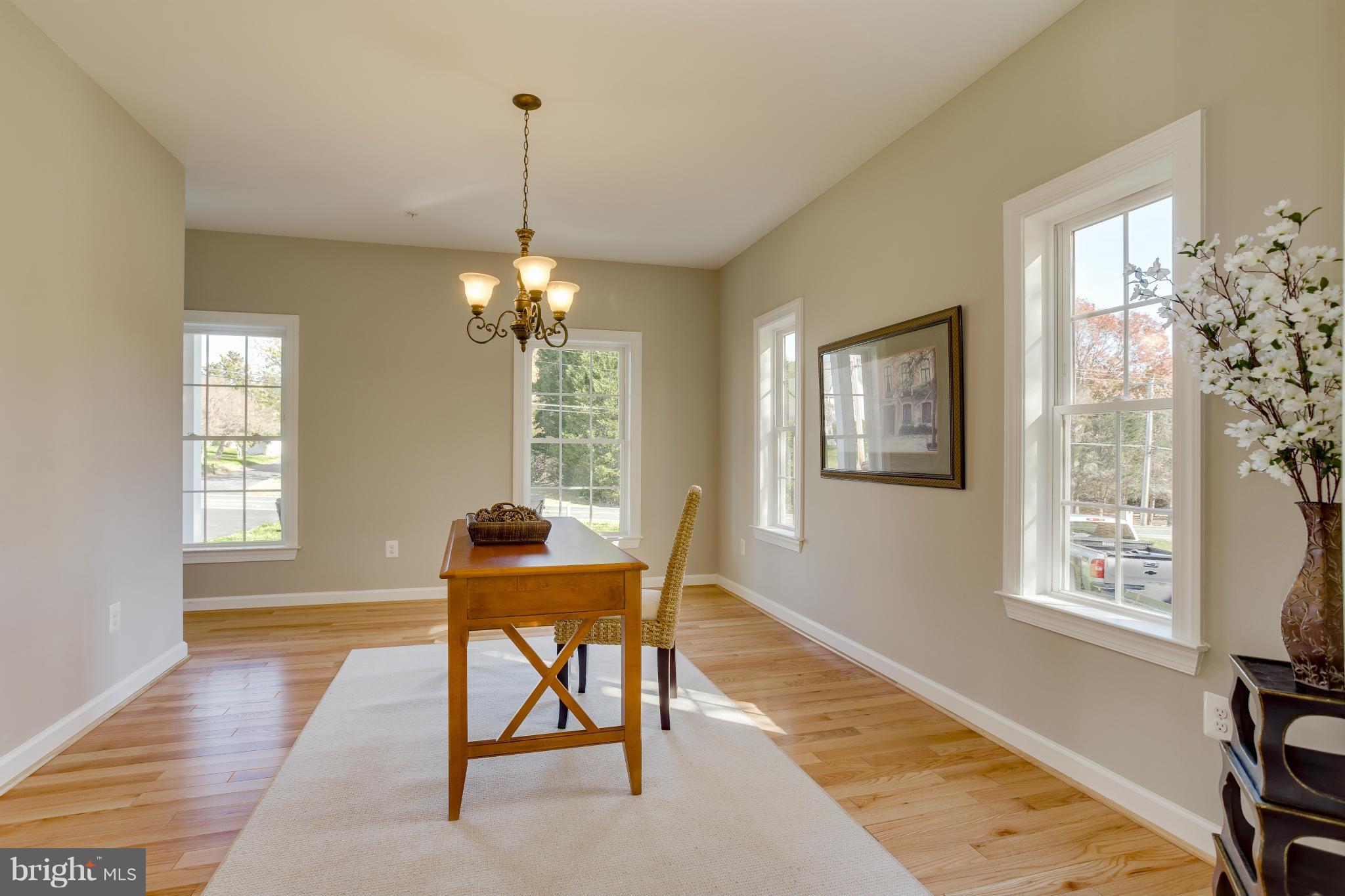 4821 Ridge Road Baltimore, MD 21237 - Photo 19 of 25 Dining Room