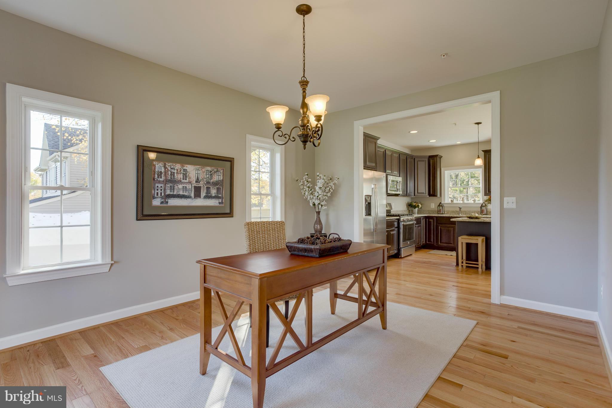 4821 Ridge Road Baltimore, MD 21237 - Photo 21 of 25 Dining Room