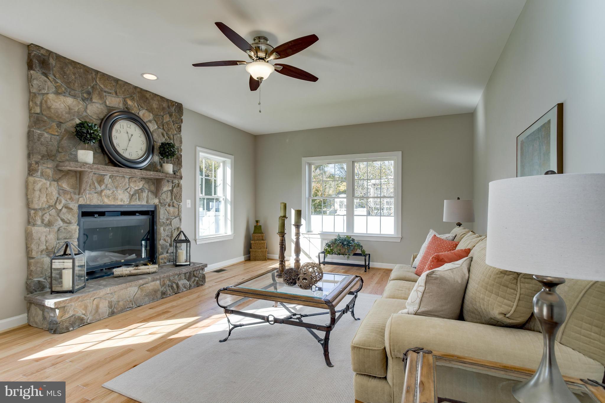 4821 Ridge Road Baltimore, MD 21237 - Photo 25 of 25 Family Room