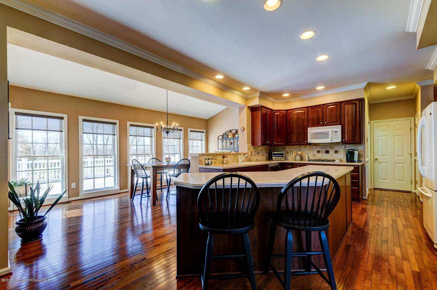 24 Jake Drive Cream Ridge, NJ 08514 - Photo 6 of 34 Kitchen to Breakfast Room