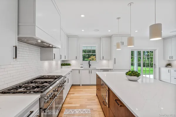 $3,775,000 | 36 Jagger Lane, Westhampton, NY 11977