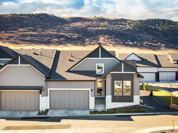 $784,995 | 8263 South Queen Street, Littleton, CO 80127