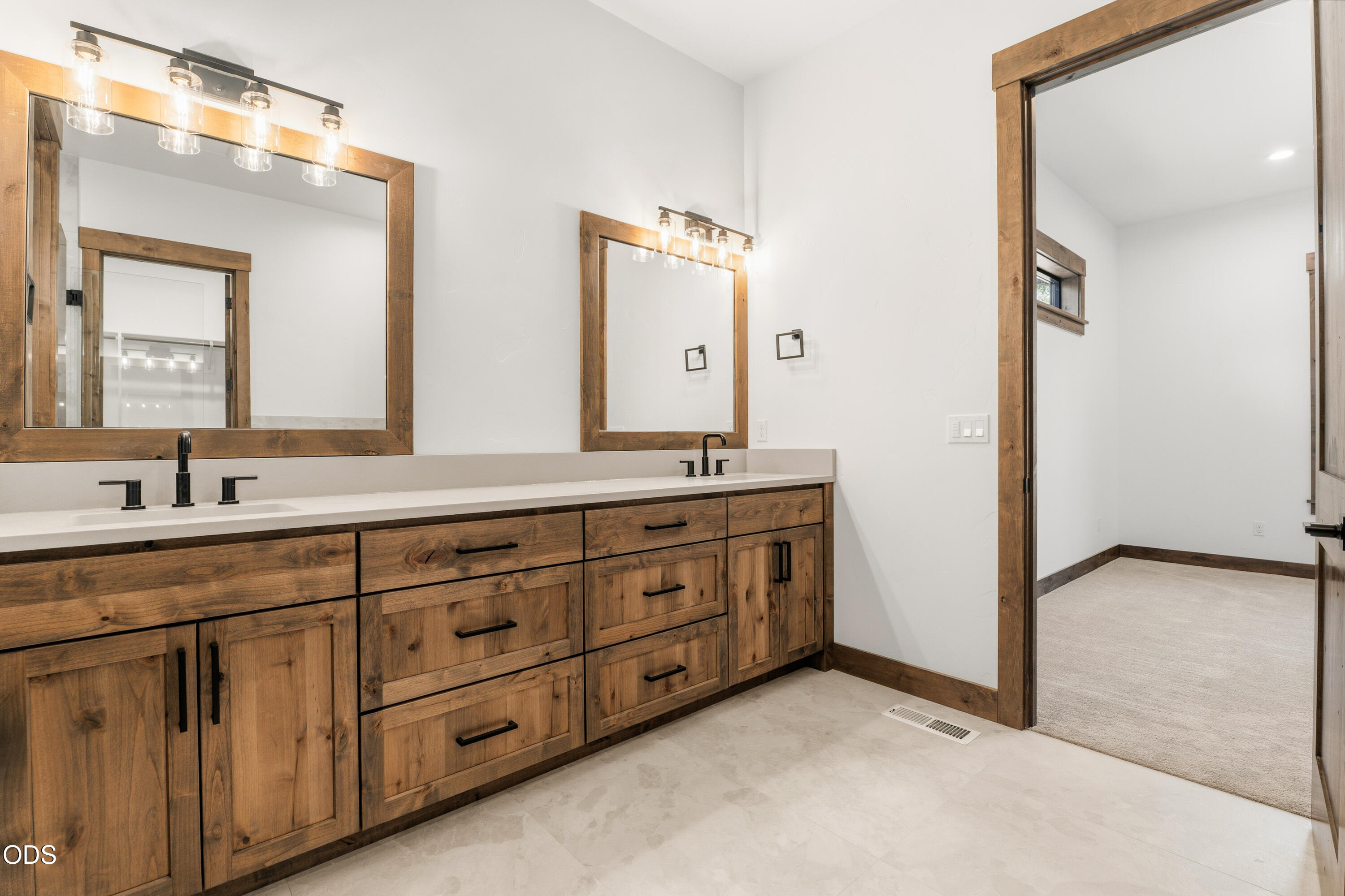 17780 Preservation Loop, Unit 486 Bend, OR 97707 - Photo 11 of 43