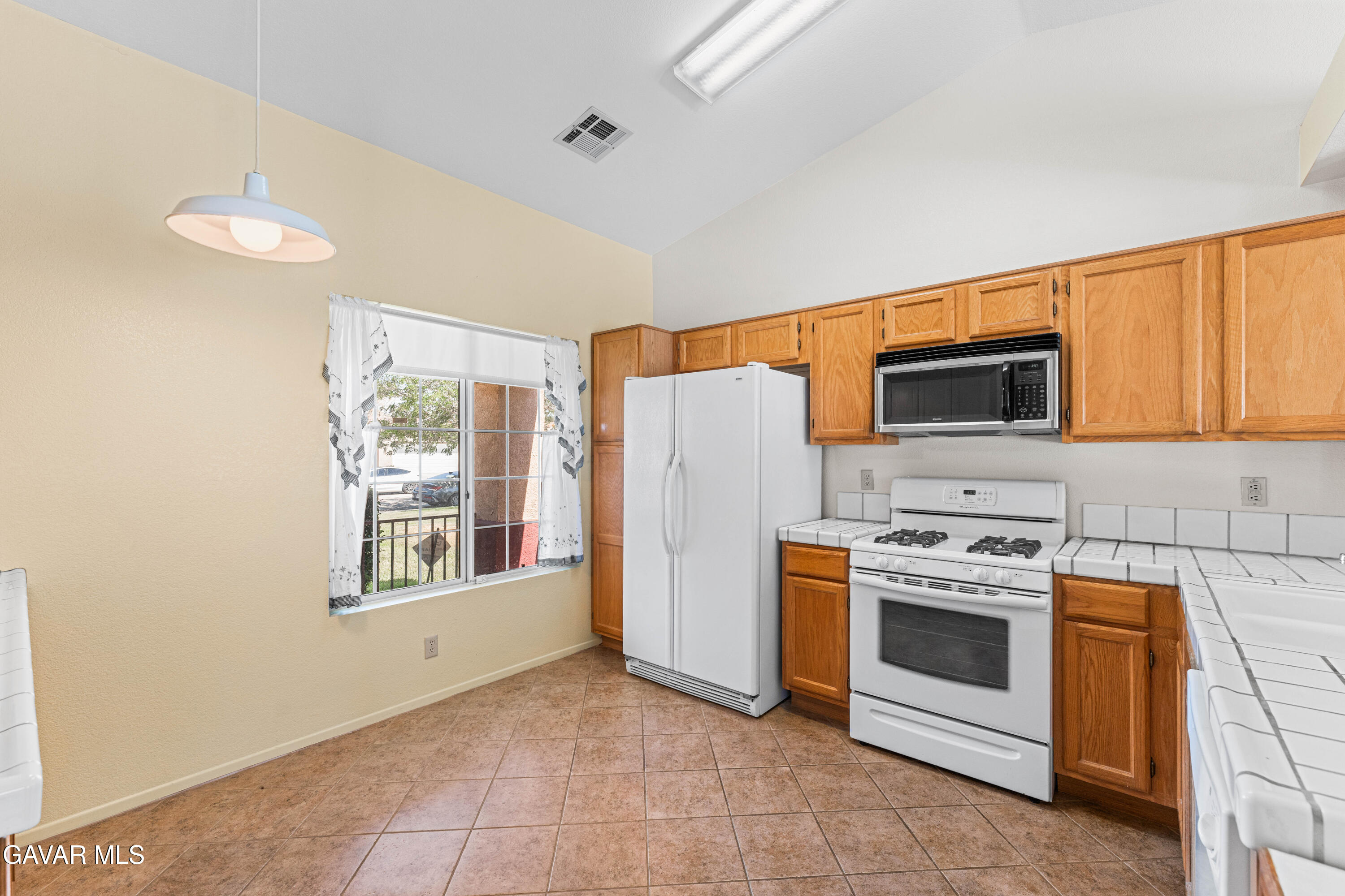 44327 Harbor Street Lancaster, CA 93536 - Photo 22 of 51 Harbor-22
