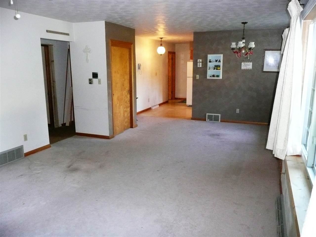 51525 Orange Road South Bend, IN 46628 - Photo 20 of 30 Gallery Image 20