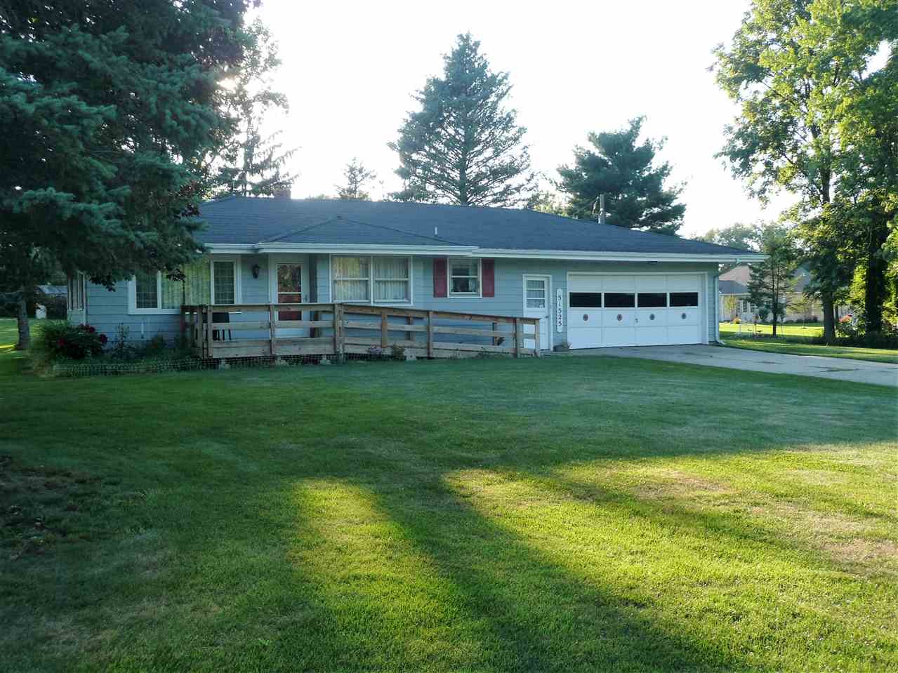 51525 Orange Road South Bend, IN 46628 - Photo 3 of 30 Gallery Image 3