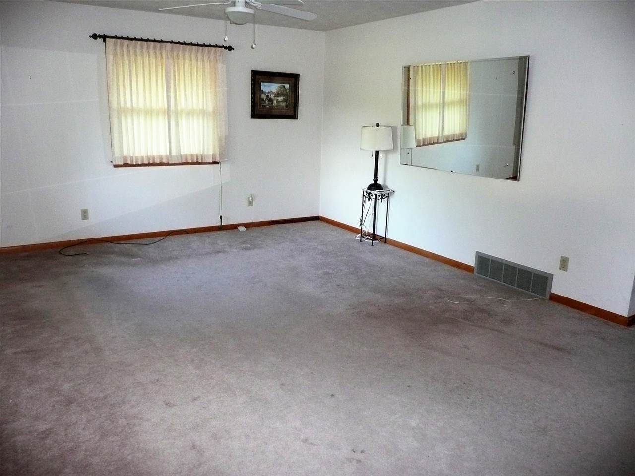 51525 Orange Road South Bend, IN 46628 - Photo 22 of 30 Gallery Image 22