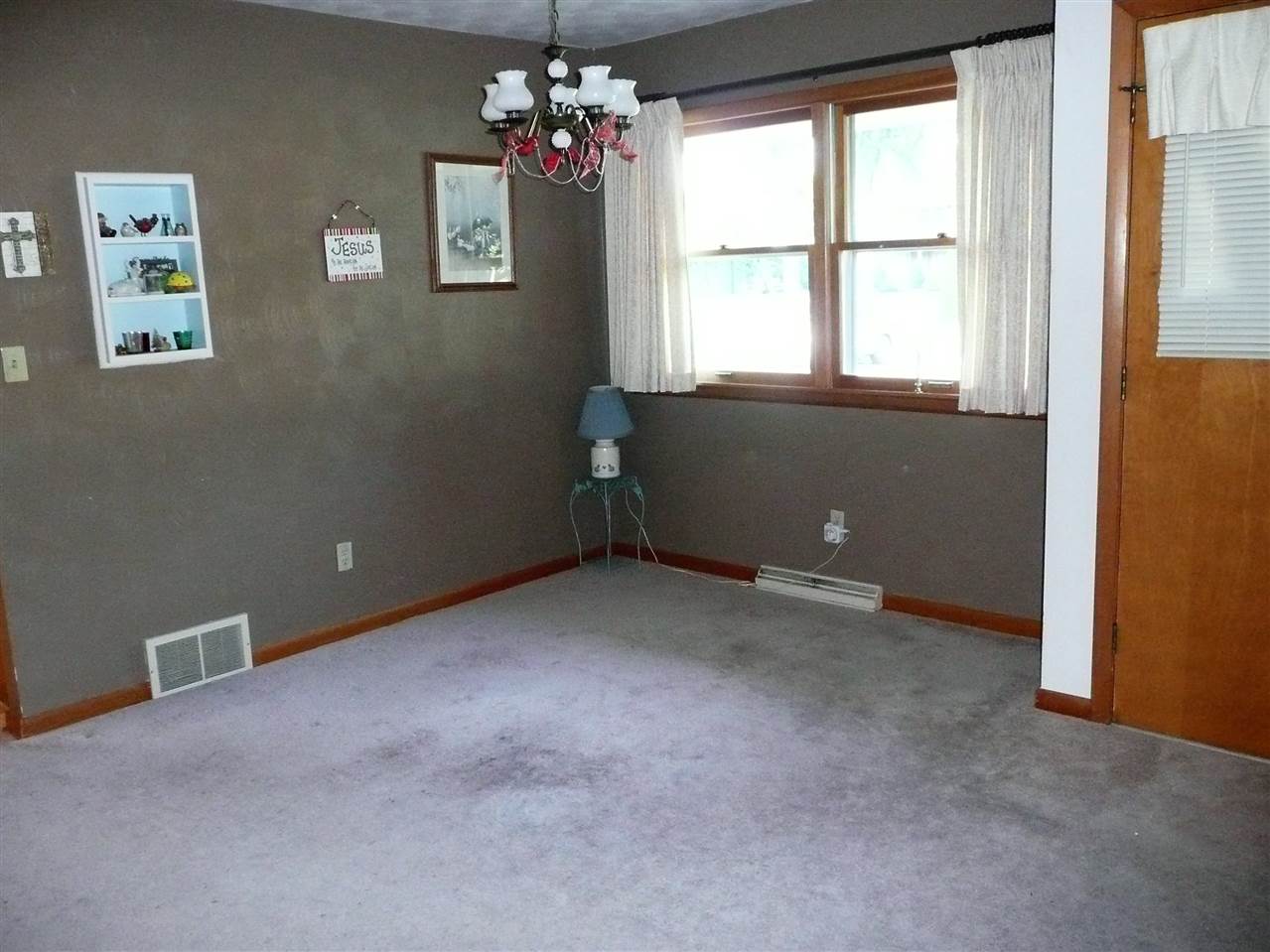 51525 Orange Road South Bend, IN 46628 - Photo 23 of 30 Gallery Image 23