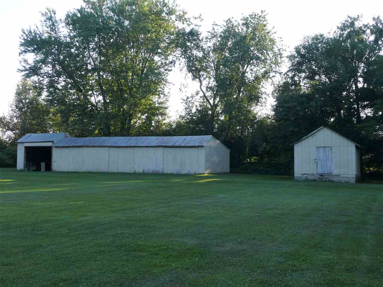 51525 Orange Road South Bend, IN 46628 - Photo 9 of 30 Gallery Image 9