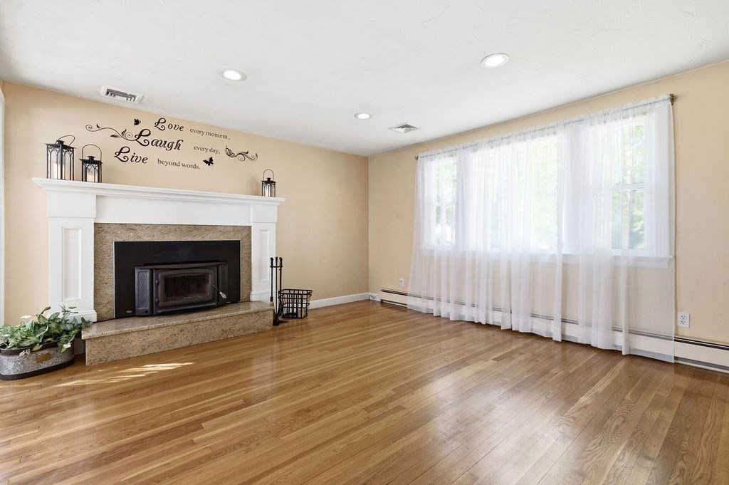 392 Cedar Street Hanover, MA 02339 - Photo 6 of 42