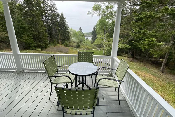 $1,175,000 | 31 Green Head Lane, Stonington, ME 04681