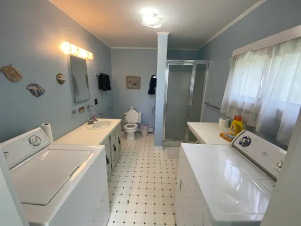 $1,175,000 | 31 Green Head Lane, Stonington, ME 04681
