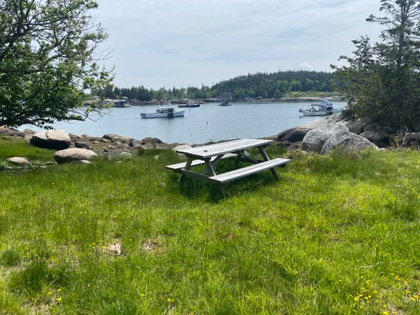 $1,175,000 | 31 Green Head Lane, Stonington, ME 04681