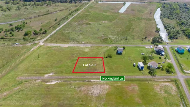 a bathroom with a tub