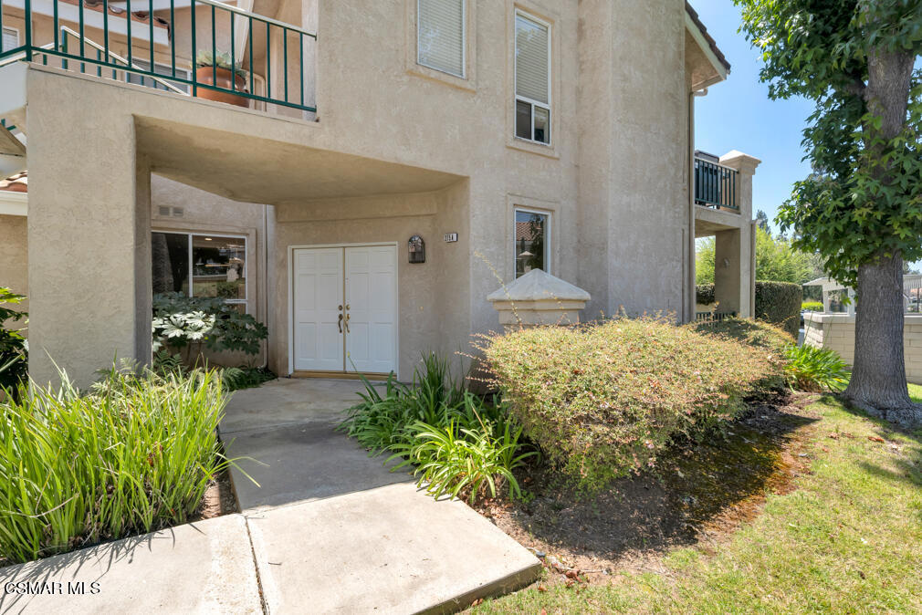 275 Ridgeton Lane, Unit A Simi Valley, CA 93065 - Photo 2 of 41