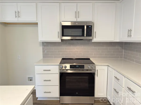 $350,000 | 221 Pecan Drive, Oakboro, NC 28129