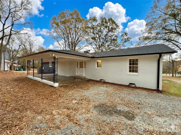 $350,000 | 221 Pecan Drive, Oakboro, NC 28129