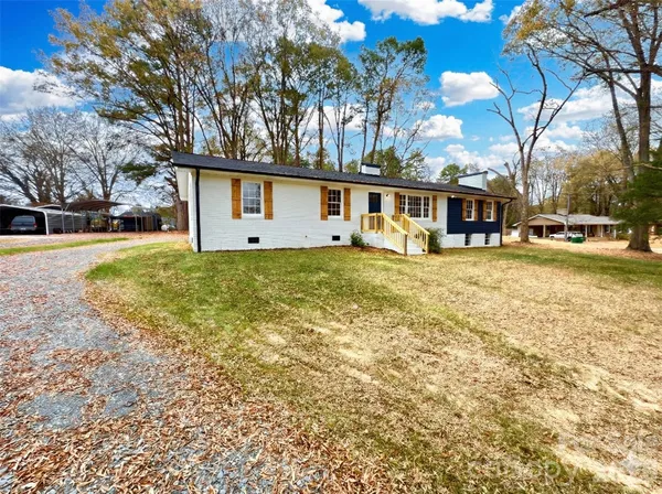 $350,000 | 221 Pecan Drive, Oakboro, NC 28129
