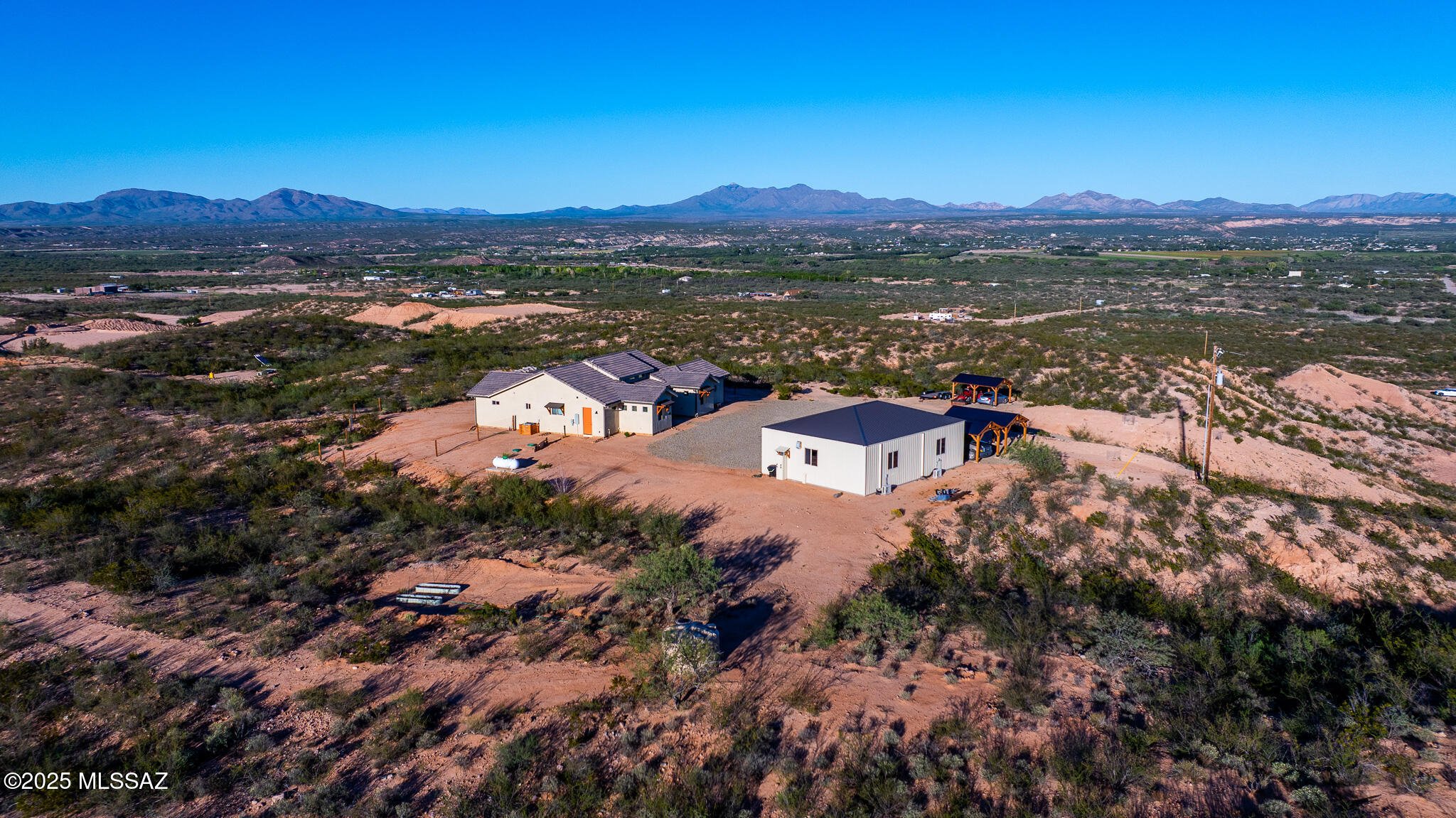 1121 North Apache Ridge Road Benson, AZ 85602 - Photo 3 of 47 DJI_20251002080344_0006_D