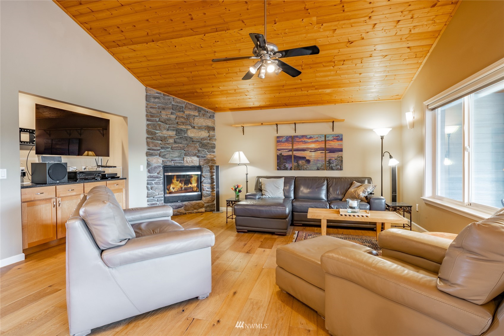8153 Cowichan Road Blaine, WA 98230 - Photo 9 of 40 Gallery Image 9