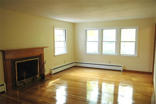 54 Burncolt Road Northampton, MA 01062 - Photo 3 of 15