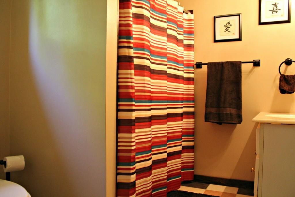 491 Johnson Flat Road Clinton, ME 04927 - Photo 29 of 33 Bathroom