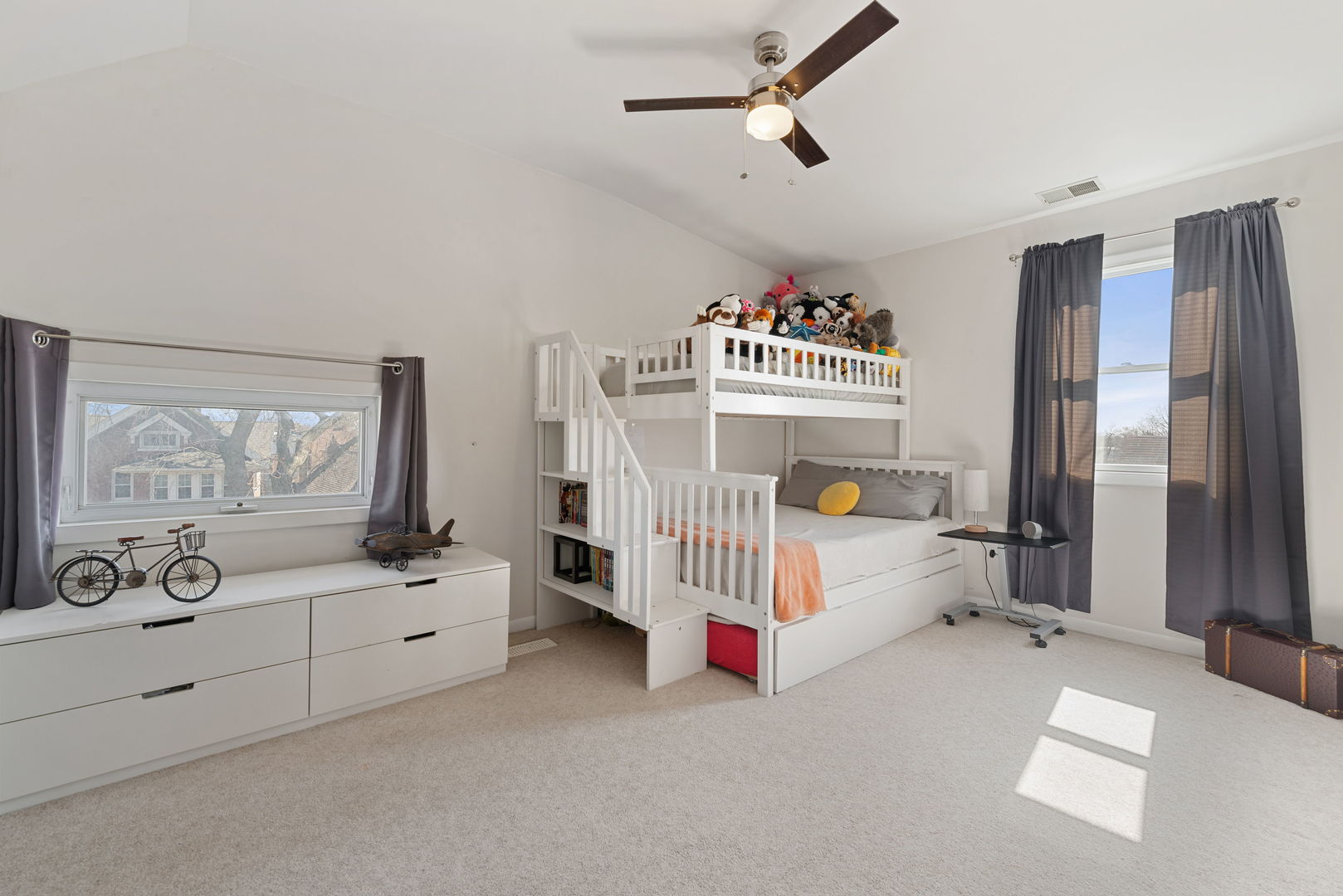 605 Thomas Avenue Forest Park, IL 60130 - Photo 18 of 32