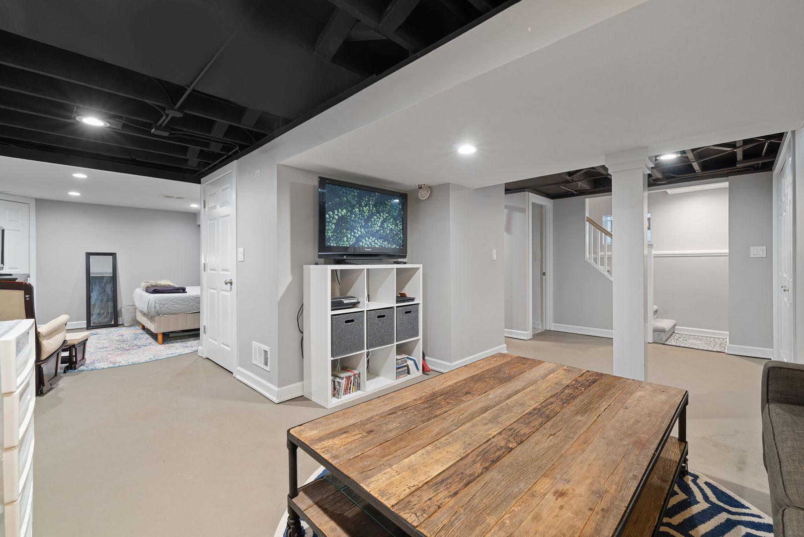 605 Thomas Avenue Forest Park, IL 60130 - Photo 21 of 32